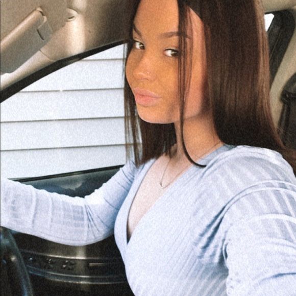 brooklynn_sells